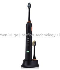Κίνα Μαύρη/άσπρη ηχιτική οικογενειακή ηλεκτρική οδοντόβουρτσα Recharable με τη λειτουργία χρονομέτρων προμηθευτής